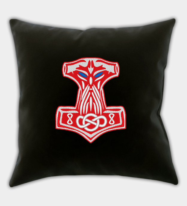 Mjølner brodert putetrekk